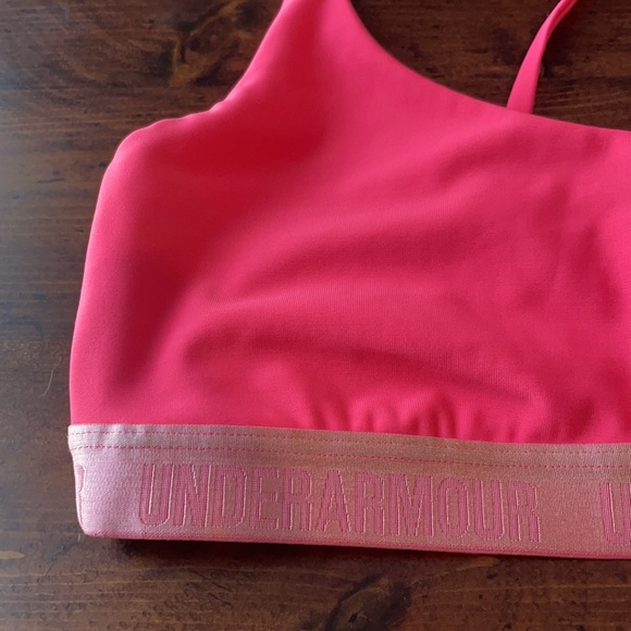 Bright coral color under armour sports bra - Picture 2 of 5